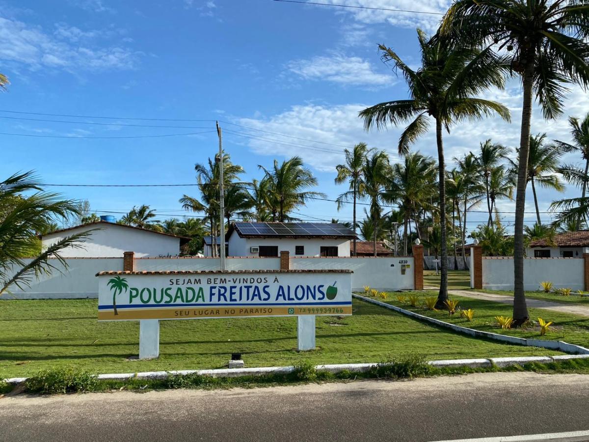 Pousada Freitas Alonso Nova Vicosa Bagian luar foto